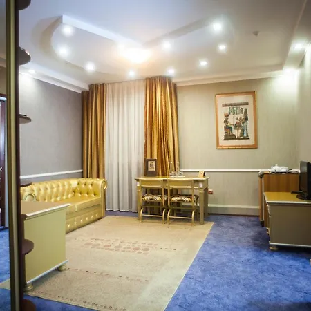 фараон Hotell
