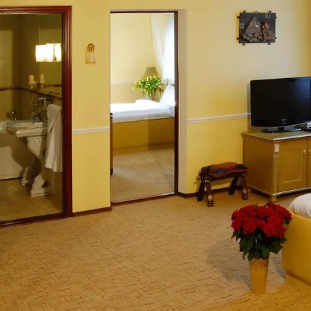 Szálloda фараон 4*