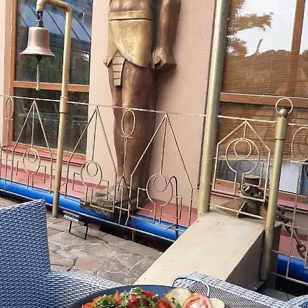Szálloda фараон