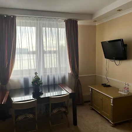 фараон Hotel Kyjev